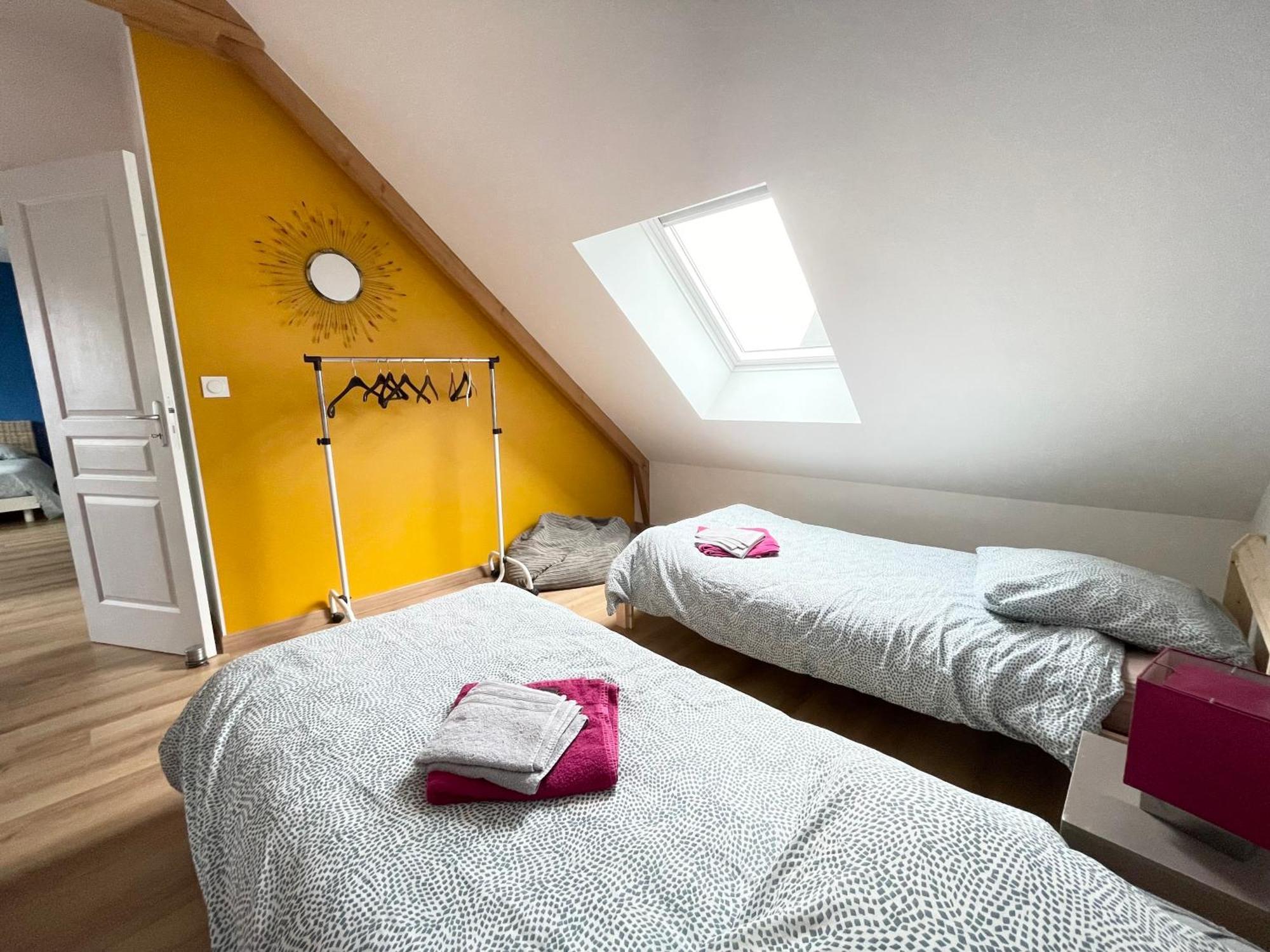 Sweet Omaha Belle Maison Recente Lumineuse Et Cosy Bien Equipee Jardin Clos 15 Mn A Pied Plage Omaha Beach Et Proche De Bayeux & Port En Bessin サン・ローラン・シュル・メール エクステリア 写真